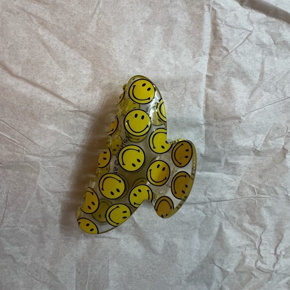 ***NEVER USED*** Hair accessories - Picture 2 of 3